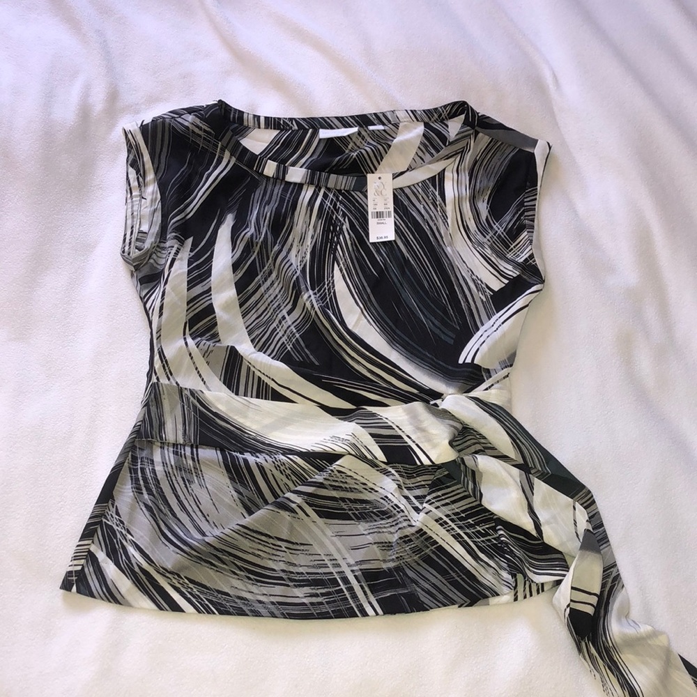 New York and Company Blouse NWT